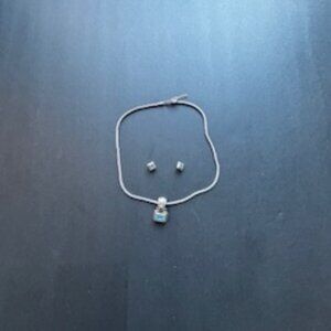 Lori Bonn silver and gemstone pendant necklace and earrings